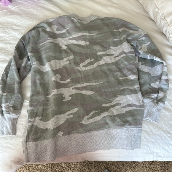 Aerie Sweatshirt - Picture 2 of 3